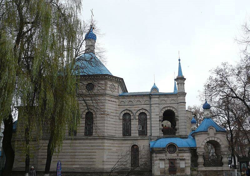 vacanta-basarabia-chisinau-catedrala